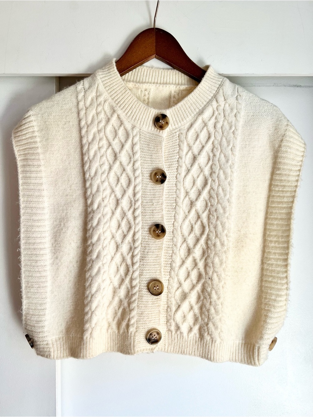 Zara Cream Cable-Knit Button Front Sweater Vest